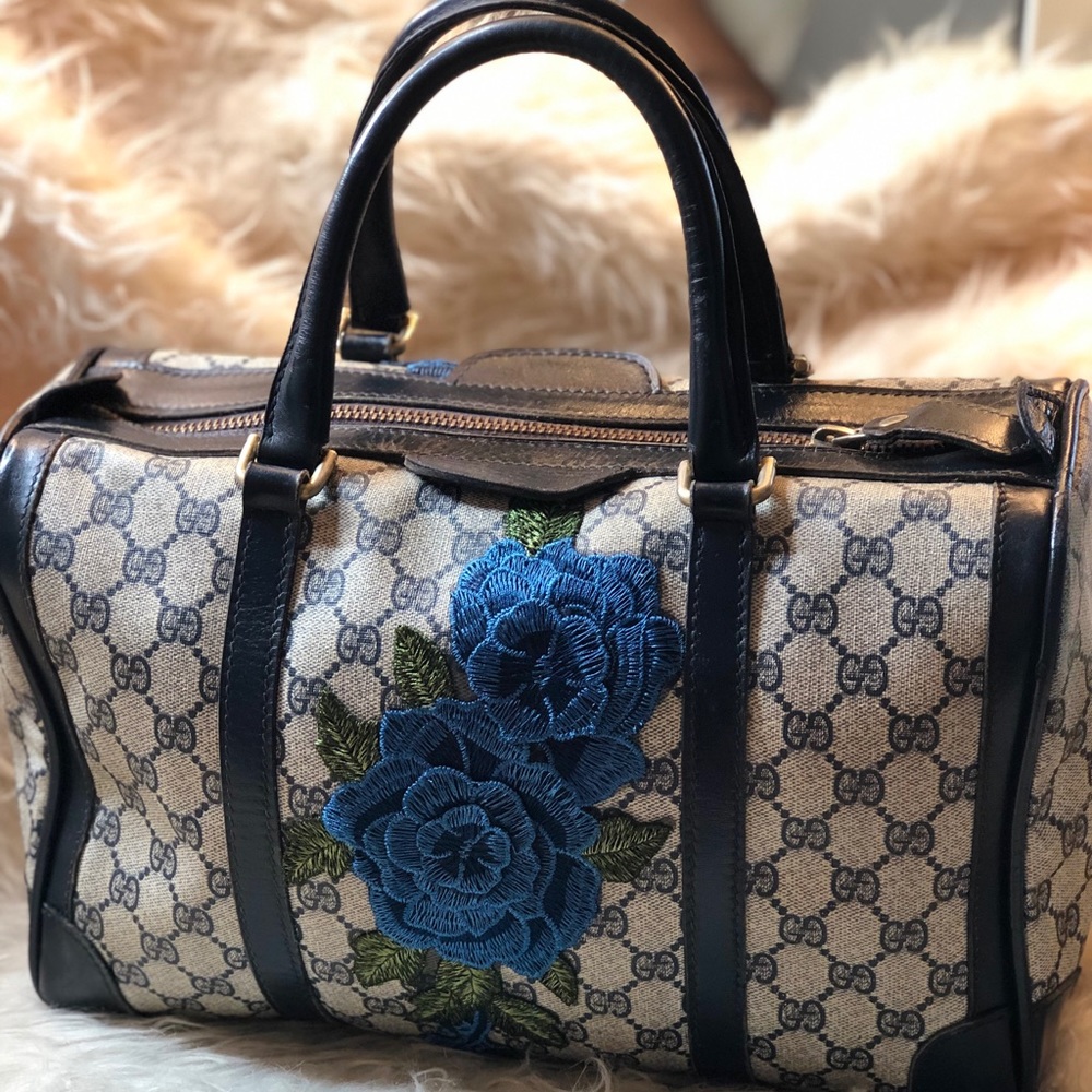 Flash Sale ‼️‼️‼️Beautiful Gucci Satchel